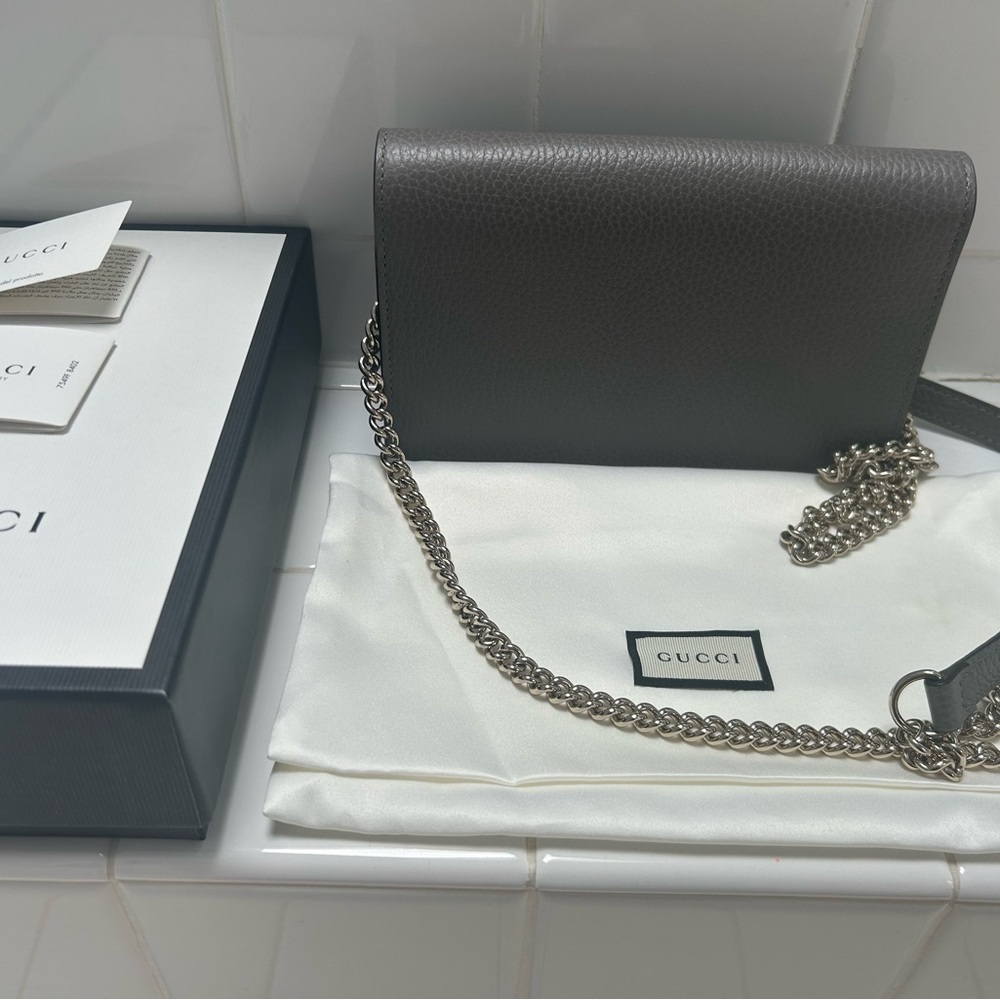 Gucci gray interlocking G logo wallet on chain crossbody bag - Picture 9 of 14